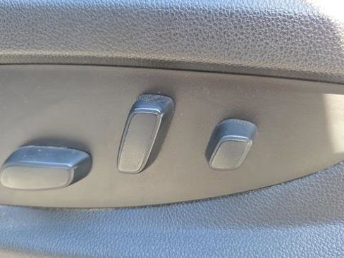 Used 2018 GMC Sierra 1500 SLT w/ Texas SLT Premium Package image 28