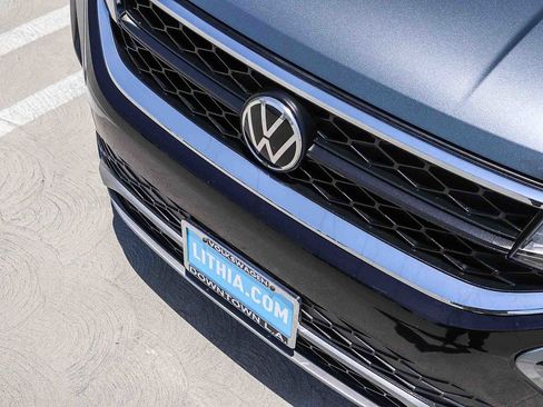 Certified 2022 Volkswagen Taos S w/ IQ Drive S Package FWD image 8