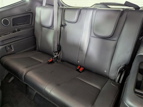 Used 2021 Subaru Ascent Limited w/ Technology Package image 18