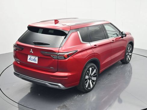 Used 2025 Mitsubishi Outlander SEL FWD image 35