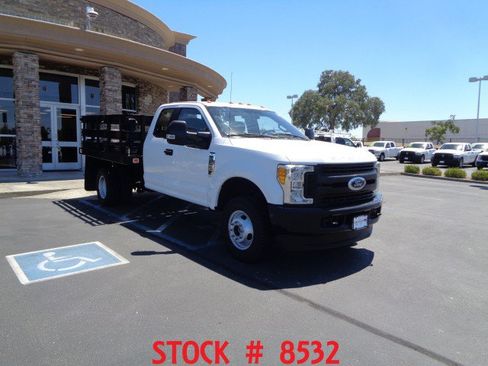 Used 2017 Ford F350 XL w/ Power Equipment Group AWD/4WD image 6