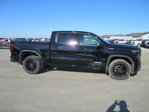 New 2026 GMC Sierra 1500 Elevation image 3