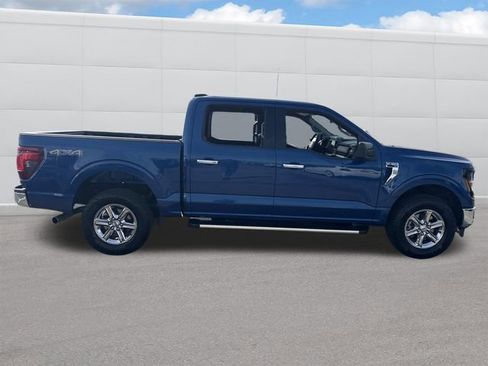 Used 2025 Ford F150 XLT AWD/4WD image 12
