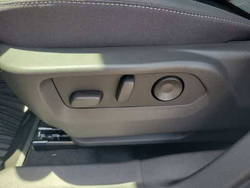 New 2026 Buick Envision Preferred AWD/4WD image 17