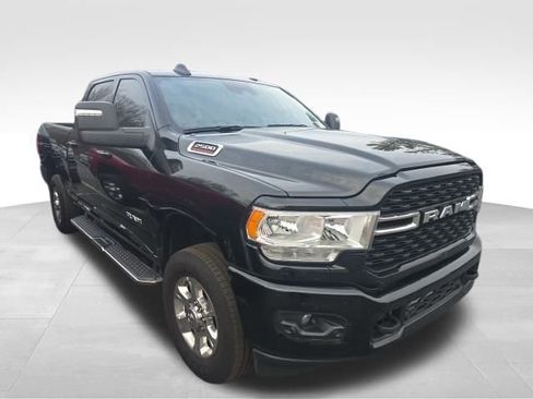 Used 2024 RAM 2500 Big Horn w/ Safety Group image 9