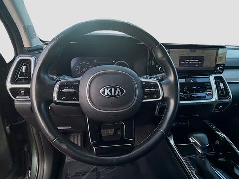 Used 2021 Kia Sorento SX Prestige image 10