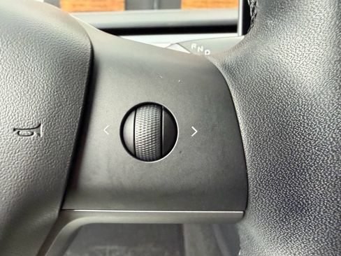 Used 2020 Tesla Model 3 Long Range AWD/4WD image 27
