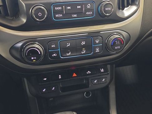 Used 2018 GMC Canyon SLT w/ Driver Alert Package image 24