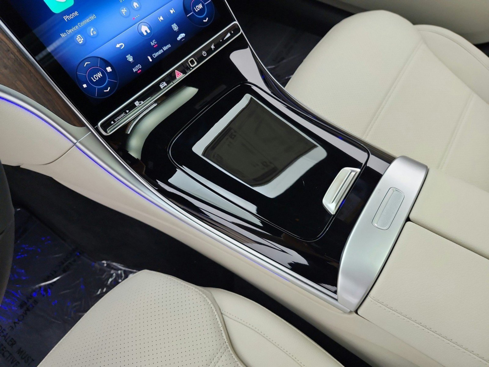 New 2027 Mercedes-Benz C 300 Sedan image 9