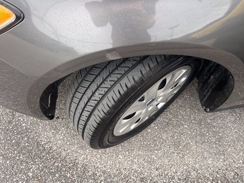 Used 2014 Ford Fusion S FWD image 30