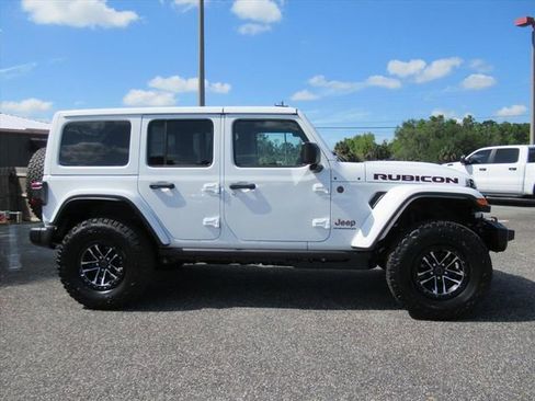 New 2026 Jeep Wrangler Unlimited Rubicon AWD/4WD image 2