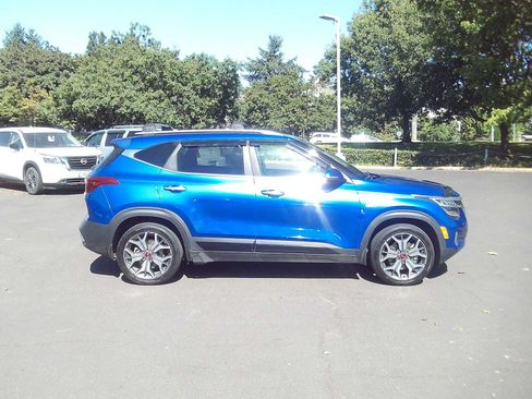 Used 2021 Kia Seltos SX AWD/4WD image 6