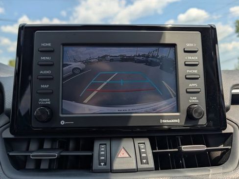 Used 2021 Toyota RAV4 XLE Premium AWD/4WD image 25