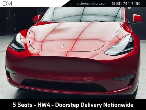 Used 2023 Tesla Model Y Long Range AWD/4WD image 14