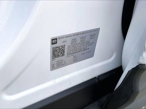 Used 2023 Chevrolet Equinox LT AWD/4WD image 14