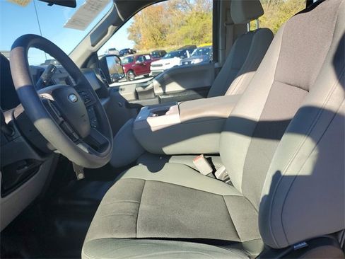 Used 2015 Ford F150 XL w/ Equipment Group 101A Mid image 26