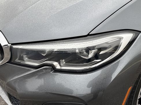 Used 2020 BMW 330i 330i w/ M Sport Package image 6