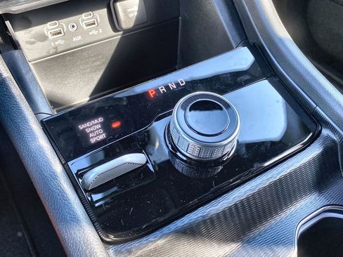 New 2025 Jeep Grand Cherokee L Limited image 19