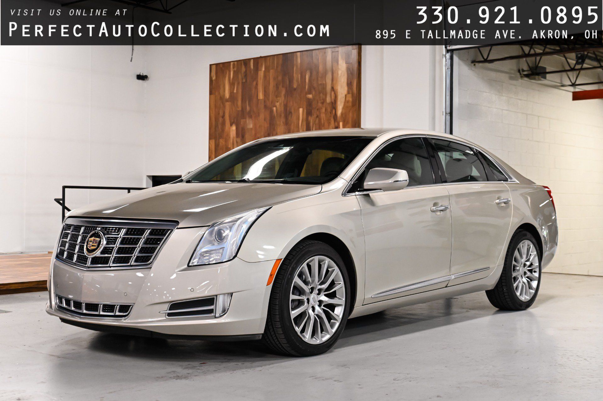 Used 2015 Cadillac XTS Luxury w/ Driver Awareness Package AWD/4WD image 1