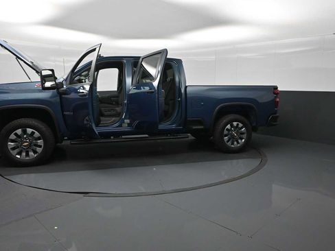 New 2026 Chevrolet Silverado 2500 Custom w/ Custom Value Package AWD/4WD image 29
