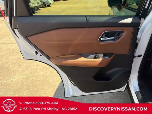 New 2026 Nissan Rogue Platinum AWD/4WD image 30