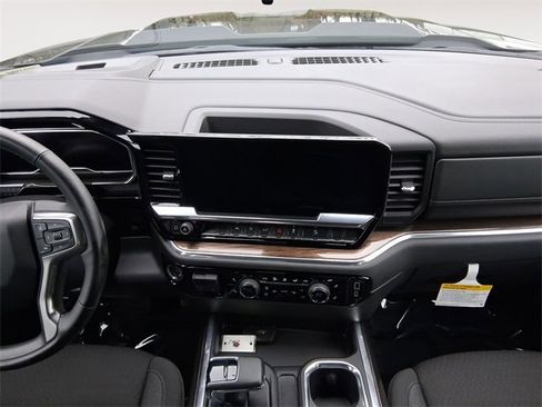 Certified 2024 Chevrolet Silverado 1500 LT Trail Boss image 11