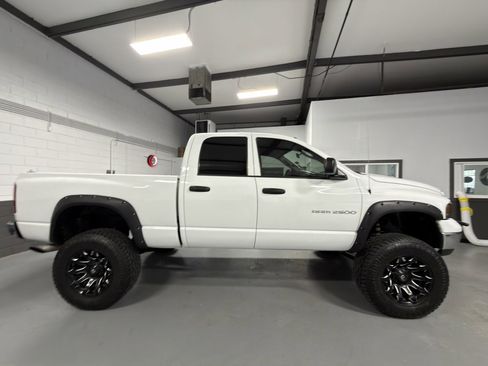 Used 2005 Dodge Ram 2500 Truck SLT w/ Trailer Tow Group image 4