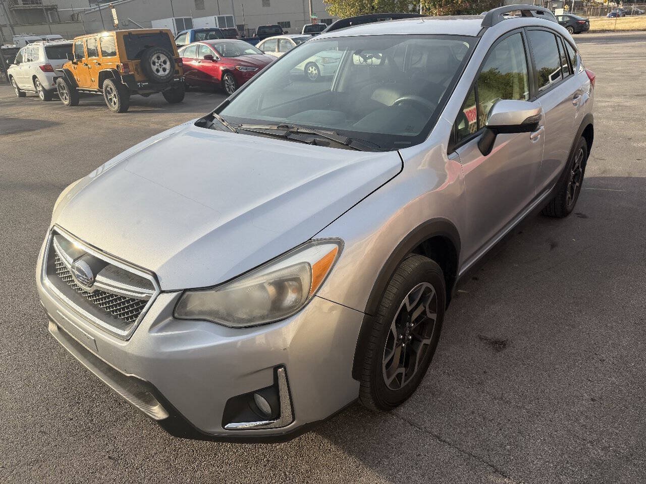 Used 2017 Subaru Crosstrek 2.0i Limited w/ Popular Package #2 AWD/4WD image 4
