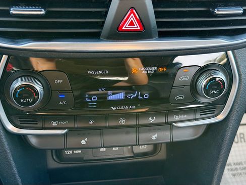 Used 2019 Hyundai Santa Fe Limited FWD image 34