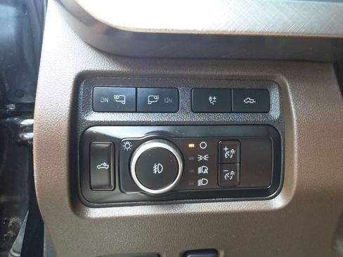 Used 2023 Ford F450 King Ranch w/ FX4 Off-Road Package AWD/4WD image 27