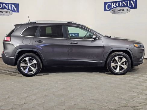 Used 2020 Jeep Cherokee Limited image 6