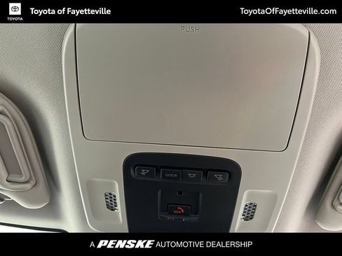 Used 2026 Toyota Camry XLE FWD image 17