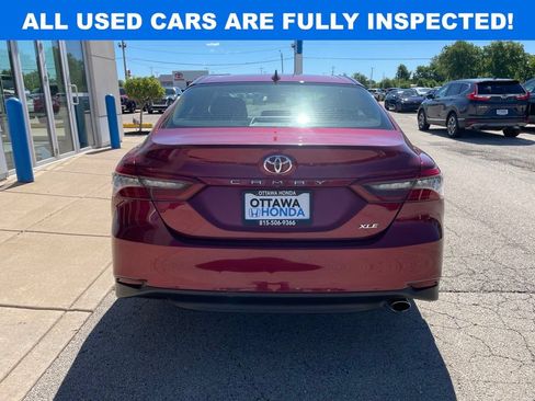 Used 2022 Toyota Camry XLE FWD image 6