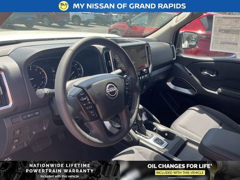New 2026 Nissan Frontier SV w/ All-Weather Content Package AWD/4WD image 14