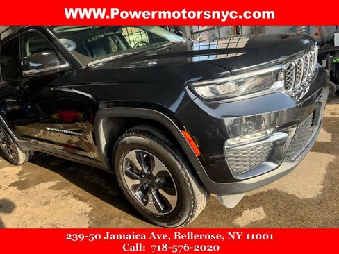 Used 2023 Jeep Grand Cherokee 4WD 4xe image 1