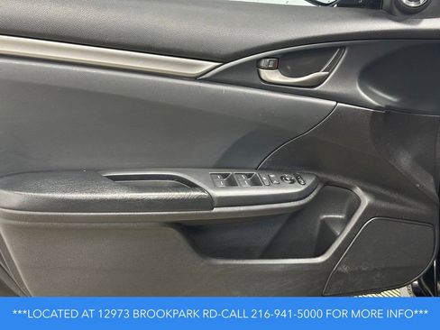 Used 2020 Honda Civic Sport image 7