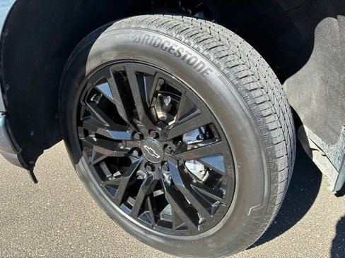 Used 2022 Chevrolet Silverado 1500 RST w/ Convenience Package II image 10