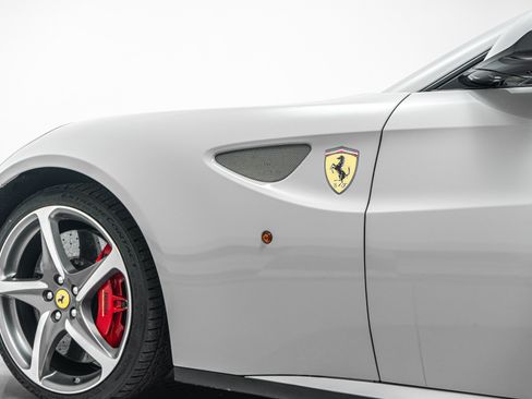 Used 2014 Ferrari FF AWD/4WD image 33