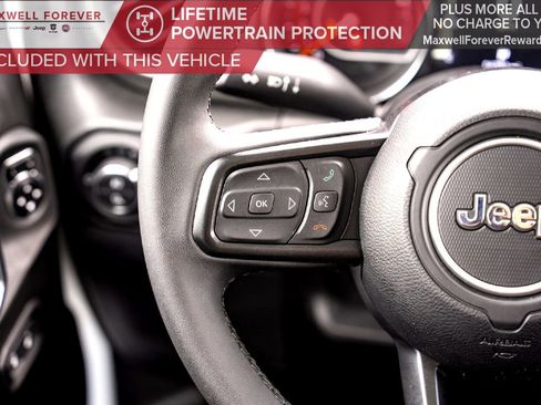 Used 2023 Jeep Gladiator Willys image 25