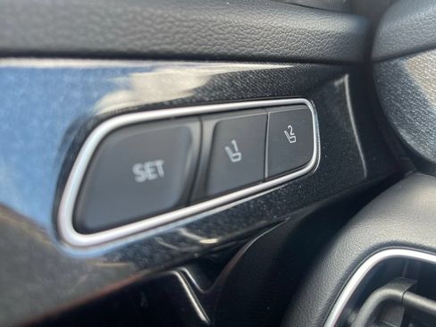 Used 2020 Hyundai Palisade Limited AWD/4WD image 19