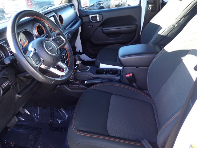 Used 2021 Jeep Gladiator Mojave w/ Cold Weather Group AWD/4WD image 11