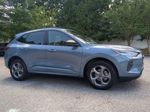 Used 2024 Ford Escape ST-Line AWD/4WD image 2