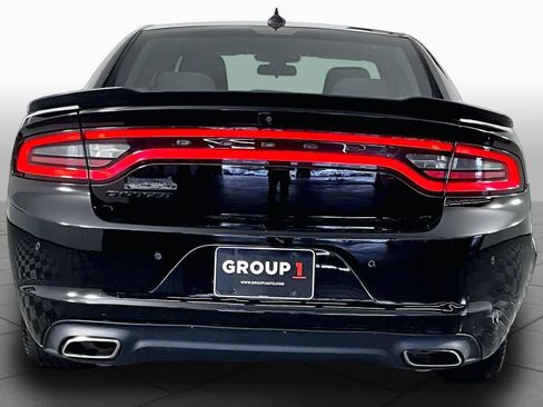 Used 2023 Dodge Charger SXT w/ Blacktop Package RWD image 5