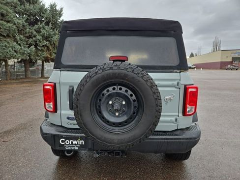 Used 2022 Ford Bronco Black Diamond image 11