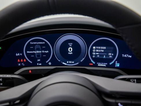 New 2026 Porsche Taycan GTS AWD/4WD image 23