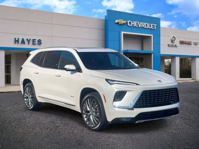 Used 2025 Buick Enclave Avenir w/ Super Cruise Package