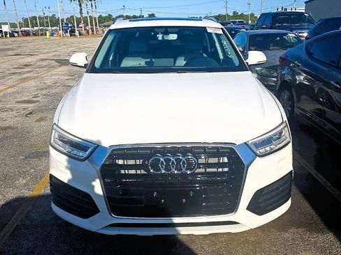 Used 2016 Audi Q3 2.0T Prestige w/ Prestige Package AWD/4WD image 2