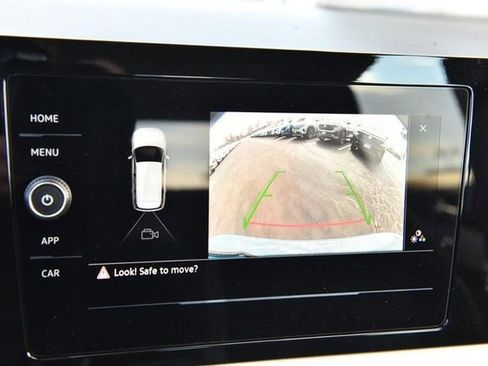 New 2026 Volkswagen Taos S image 12