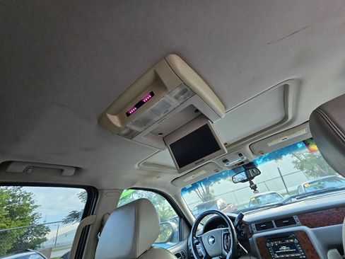 Used 2008 Chevrolet Silverado 1500 LTZ w/ Safety Package AWD/4WD image 26