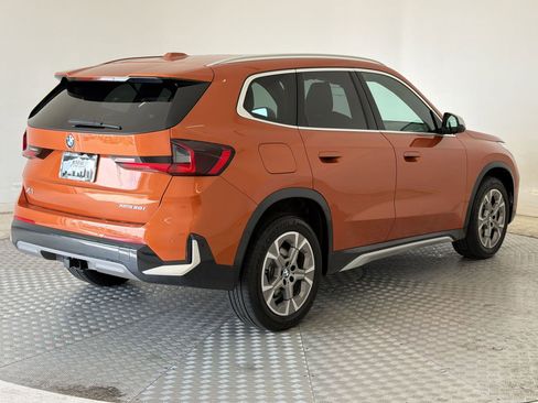 Used 2023 BMW X1 xDrive28i AWD/4WD image 9